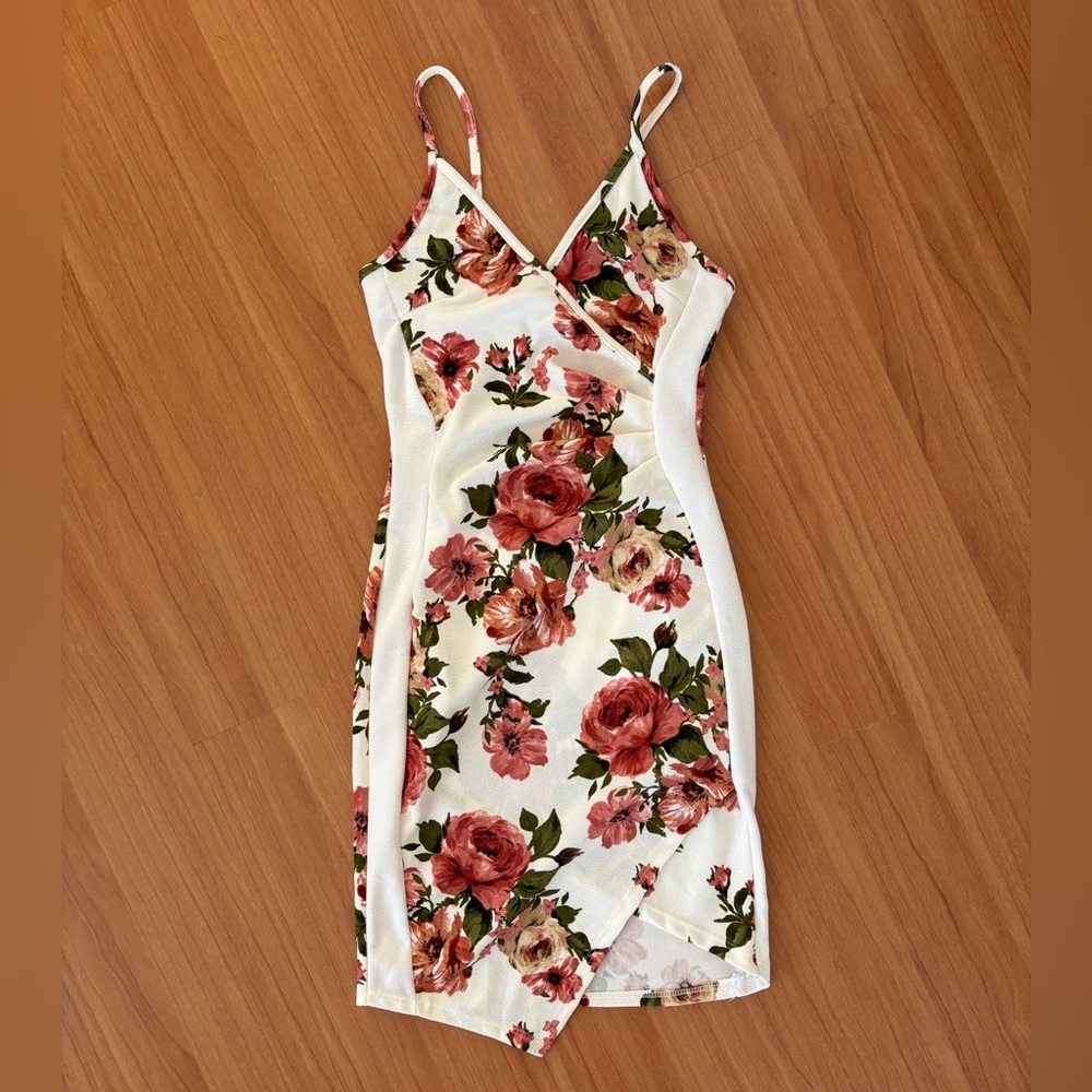 rue21 Asymmetrical Floral Bodycon Dress